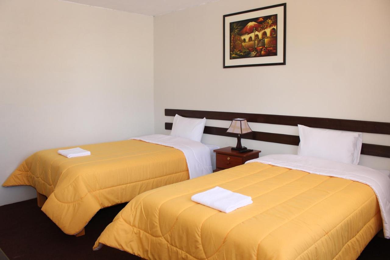 Colca Land Hostal Chivay Buitenkant foto
